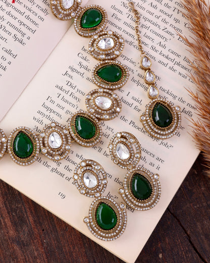Emerald Hania Premium Polki Dupe Necklace with Earring and Mangteeka
