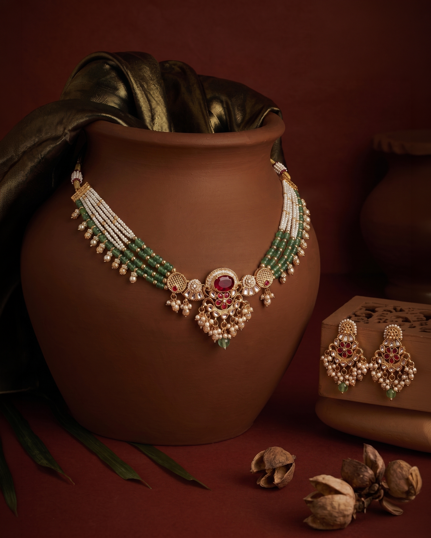 Naviksha Rajwada Necklace Set with Earring