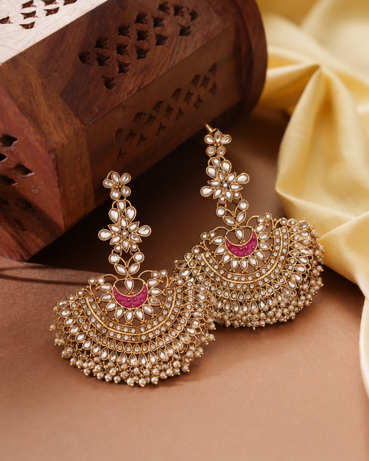 Pink Keerat Chandbali