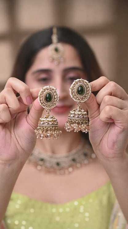 Vireena Classic Kundan Zircon Necklace Set With Earring and Teeka