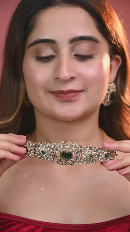 Emerald Gunveen Choker Necklace Earring