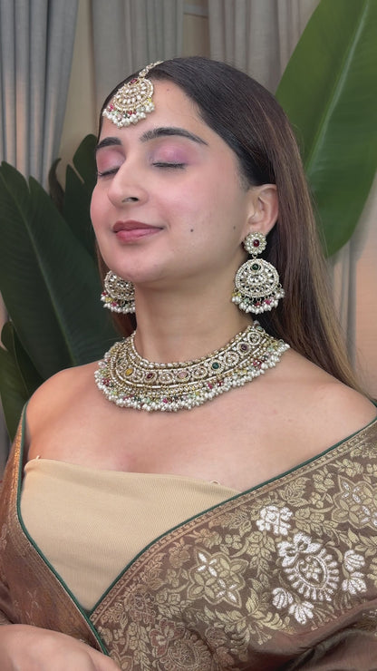 Manveer Punjabi Necklace Set with Earring and Teeka